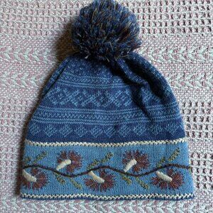 Peruvian Link blue alpaca acrylic beanie with pom-pom and fleece lining one size